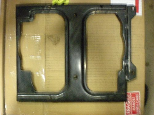 Cucv m1008 m1009 front &amp; rear battery retainers