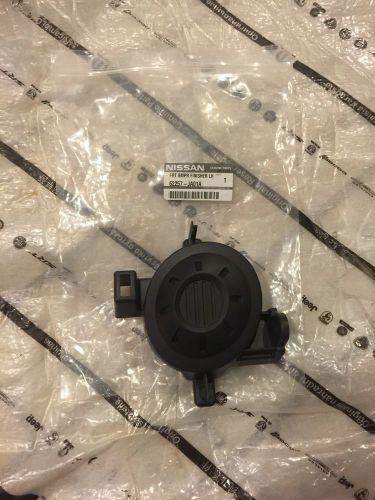 Oem 07-09 nissan altima front left driver fog light bumper finisher 62257-ja01a
