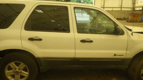 05 06 07 08 09 10 11 12 ford escape conv/invert/charger 1391459