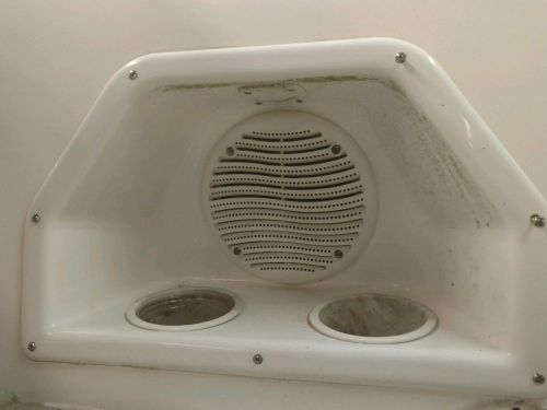 Chaparral signature series speaker pockets cup holders