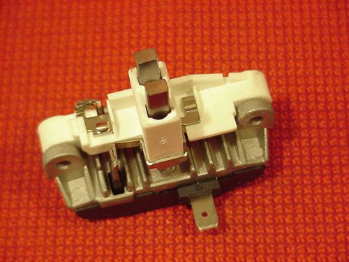 Alternator voltage regulator electronic fits bosch volvo 1197311520