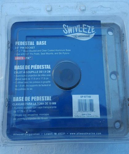Swivl-eze 7" x 7" lock'n-pin ss boat seat base for 3/4" non-threaded pin sp67749