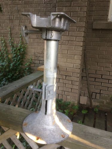 Used aluminum boat pedestal seat base