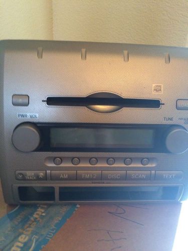 Toyota oem radio 86120-04131 (a51837)