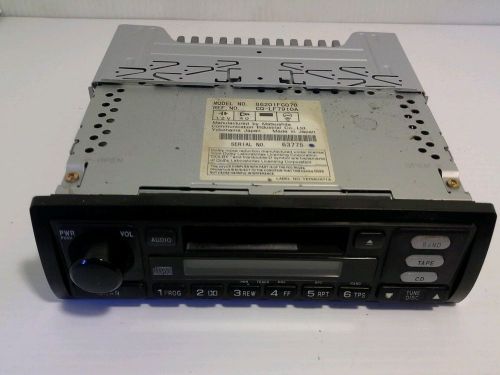 01 02 subaru forester cd player cassette radio am fm 2001 2002 86201fc070 oem