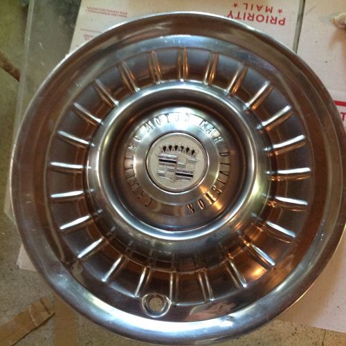 1958, 1959 cadillac deville, series 62 15&#034; wheel cove hubcap oem original