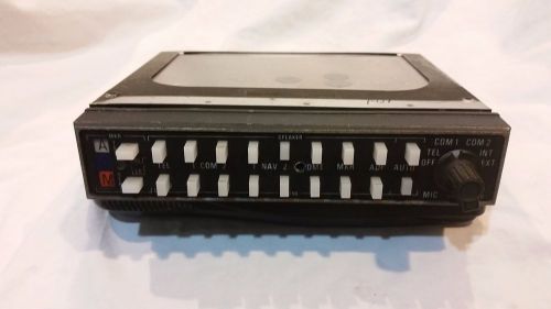 King radio  kma 24 audio panel and marker beacon receiver