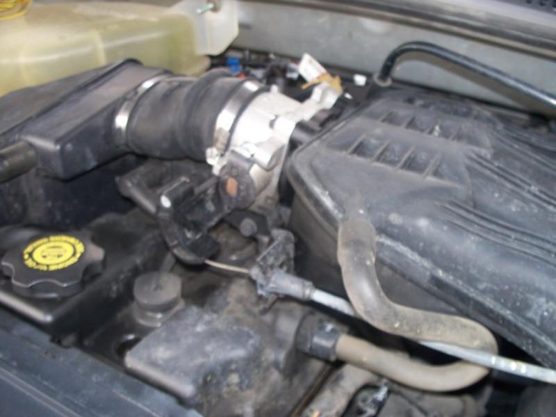 Sell 02 03 04 JEEP LIBERTY INTAKE MANIFOLD 2.4L 4 CYLINDER in San