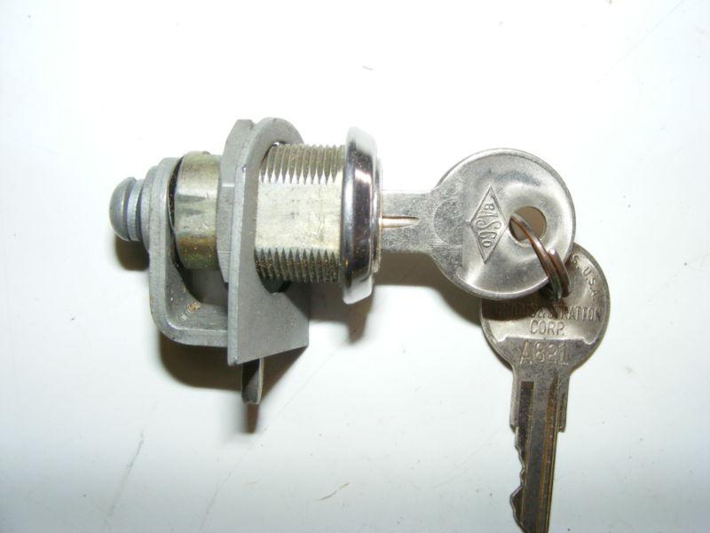 1941 42 46 47 48 FORD PASSENGER FUEL FILLER LID LOCK NOS NEW ACCESSORY 51A-18168, US $39.99, image 2