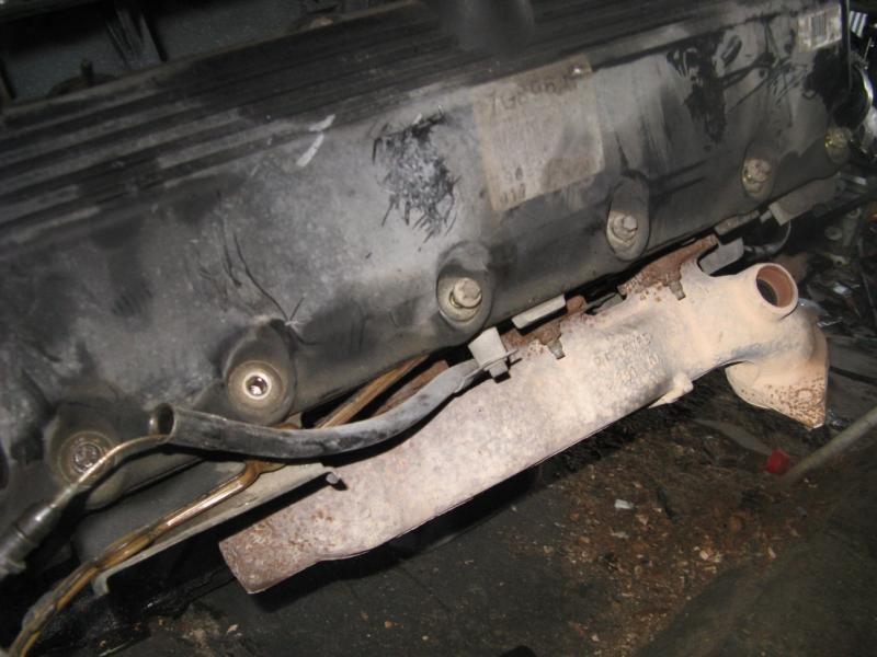 Sell 99 00 01 02 03 04 FORD F150 L. EXHAUST MANIFOLD 8330 5.4L 23946