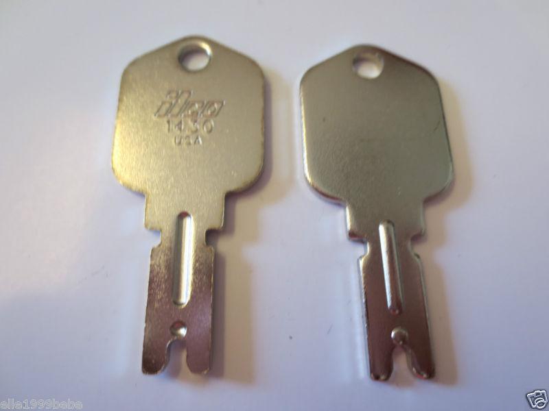 Lot 2 pcs 1430 ilco key blank flat steel /free shipping with tracking