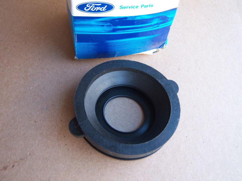 Nos 1987-1993 ford mustang fuel tank filler neck seal gt svo lx 84 85 86 94-97 