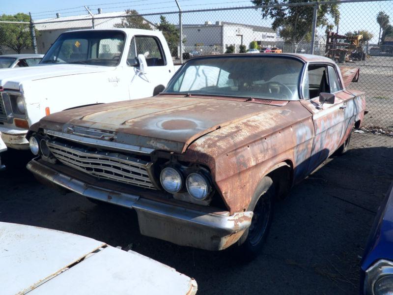 1962 impala / parting out / ss fender trim interior glass bumper seats dash 