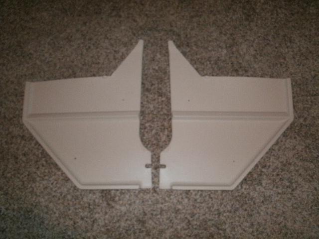 Ford mustang 1967 pair kick panels parchment