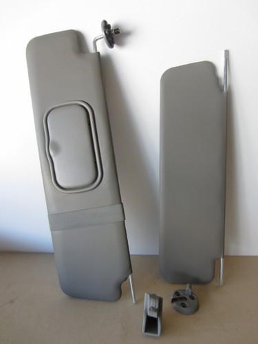 International navistar 2603643c91 truck visor set gray grey new