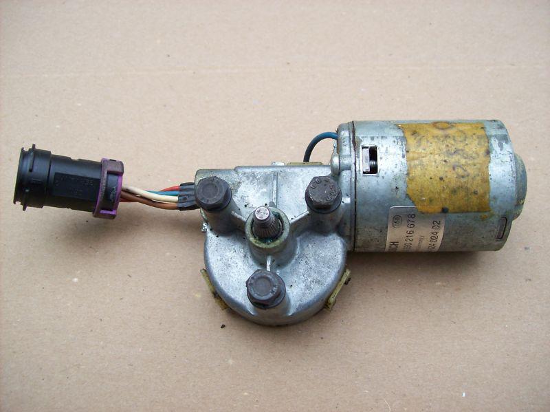 Purchase Porsche 944 S2 Cabriolet Rear Trunk Release Motor, 944 624