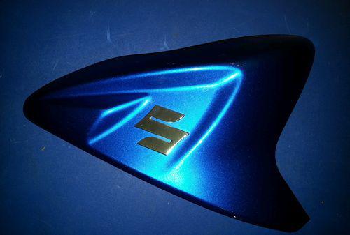 Suzuki gsxr 600 750 oem left fuel gas tank cover panel 2011 2012 2013