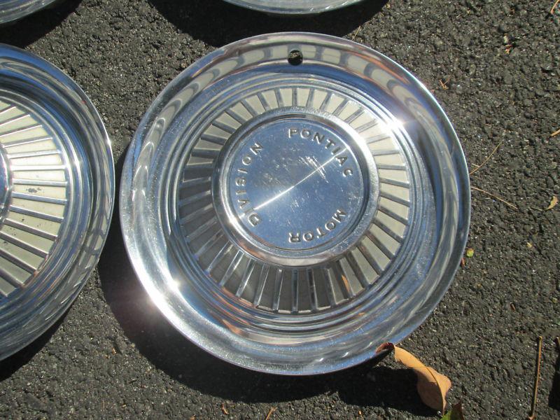 Purchase 1959 PONTIAC BONNEVILLE HUBCAPS in Oradell, New Jersey, US