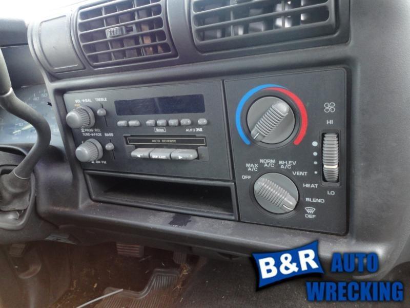 Radio/stereo for 94 95 96 97 s10 pickup ~ am-mono-fm-stereo-cass