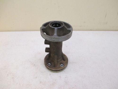 Omc cobra bearing seal housing carrier 397094 332139 v6 v8 outboard