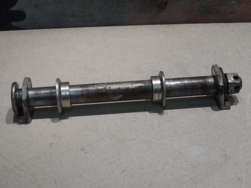 Purchase 2001 SUZUKI RM250 REAR WHEEL AXLE SPACERS & BLOCKS (B) 01 RM