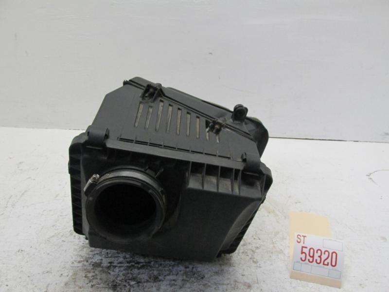 04 century air intake air cleaner box assembly oem 18568