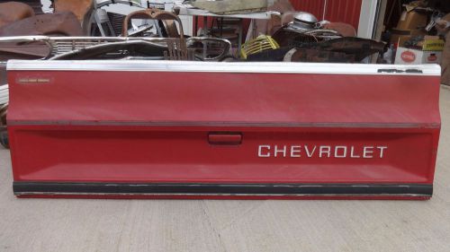 1973 1987 chevrolet truck tailgate red free delivery-fall carlisle/hershey swaps