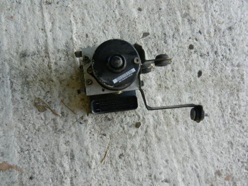 Abs pump volvo v50 s40 c30 2.0 d 30672506a