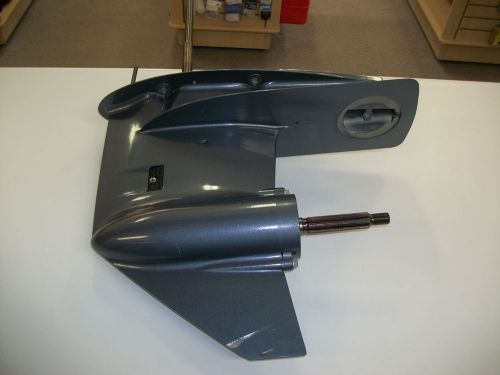 New lower unit for 2009-2016 yamaha f50 and f60.  slight cosmetic damage