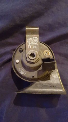 1997 - 2001 97 98 99 00 01 lexus es es300 horn high tone note oem 86510-33140