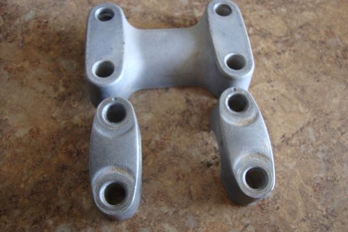 2002 yamaha atv bear tracker yfm250 yfm 250 j9 handlebar mounts clamps bracket