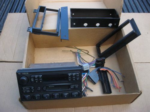 95 96 97 ford explorer ranger premium am fm radio cassette player f57f-19b165-ce