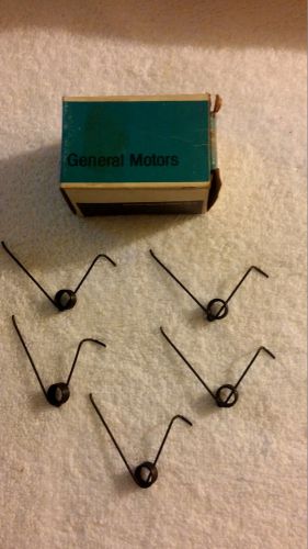 Nos 1968-1982 corvette black accelerator pedal pin return spring gm # 368077