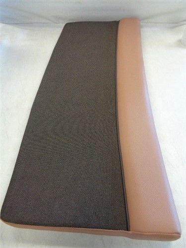 Scout 251xs short port bow cushion uh1439ctr1 tan / brown 41 3/4" x 17" boat