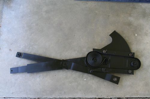 68 69 fairlane torino 2 door body style rh door window regulator