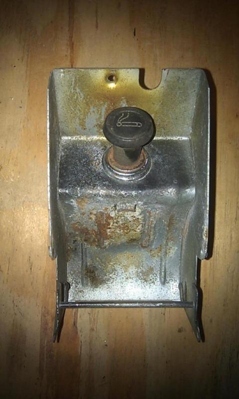 1967 67 mustang in dash ash tray mount with cigarette lighter ford part nr