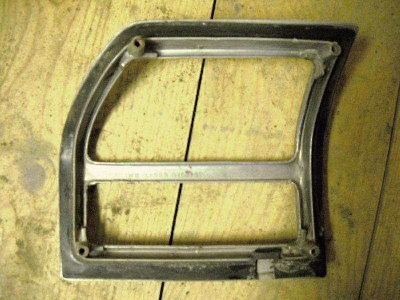 TAIL LIGHT BEZEL 69 1969 CHEVY CHEVELLE RH WITH MOUNTING SCREWS, US $15.00, image 3