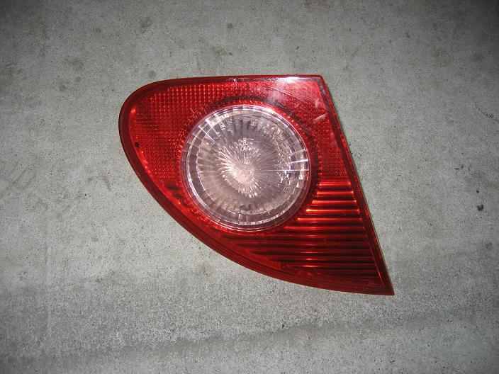 03 04 05 06 07 2008 toyota corolla left back up lamp/tail light