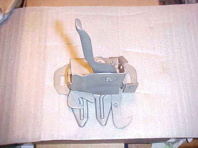 69 70 mustang shelby gt350 gt500 mach1 boss hood latch mechanism oem 