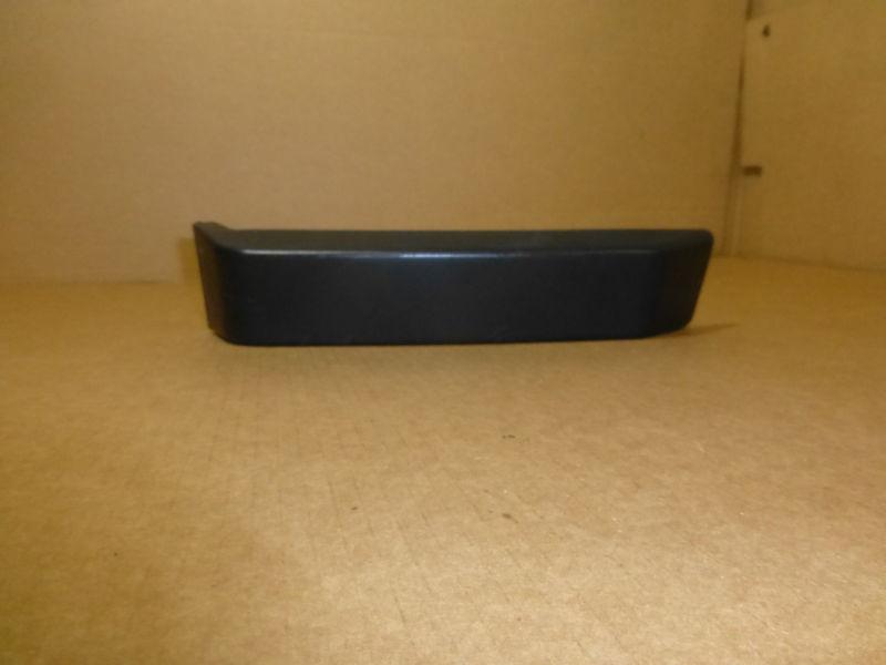 Purchase PORSCHE 944 924S FRONT BUMPER RUBBER GUARD PAD OEM RH