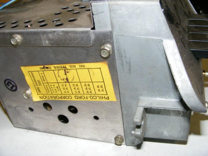 1970 FORD PASSENGER AM RADIO KIT NOS NEW D0AZ-18805-BA KNOBS/ANTI-STATIC/INSTR, US $79.99, image 6