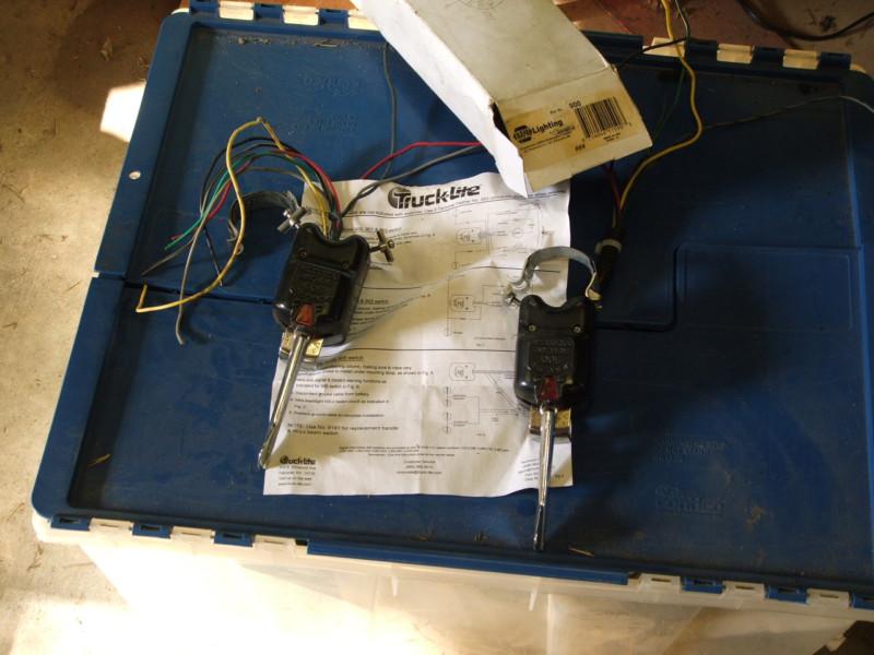 Purchase NAPA Universal Turn Signal Switch in Valdosta, US