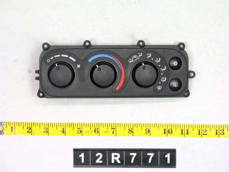 00 intrepid temperature climate control ac heat unit panel switch 12r771