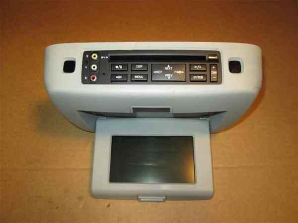 05-07 freestyle taurus montego dvd player w/ screen oem
