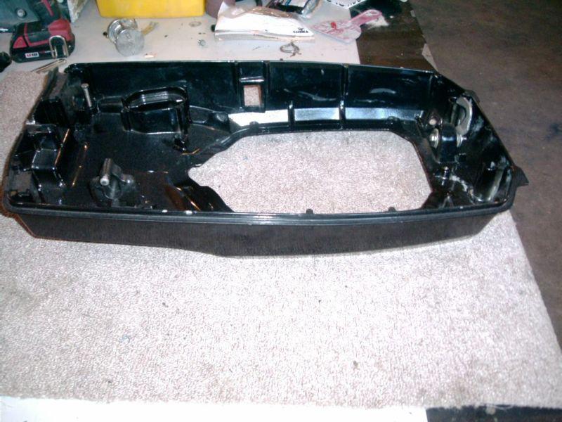 Mercury 60hp outboard / 3 cyl / bottom  cowl complete