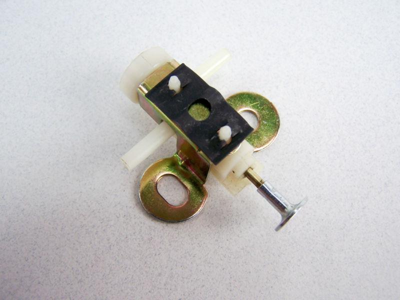 White vac switch, controls, - heater valve [24-0497]