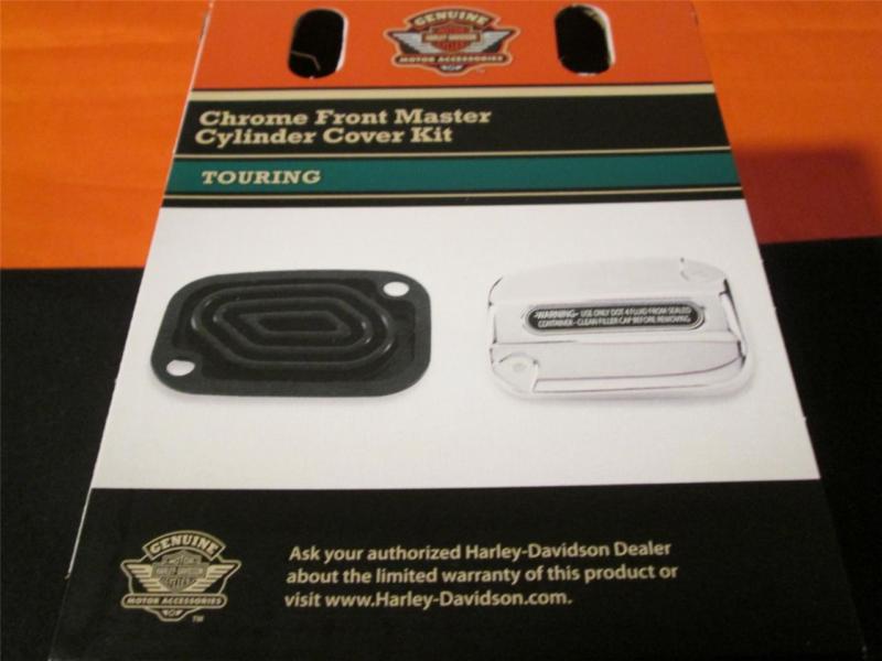 Purchase HarleyDavidson® Chrome Master Cylinder Cover, 4212308 in