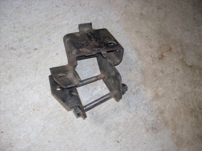 Oem 67 68 69 70 ford mustang cougar motor mount block frame bracket v8