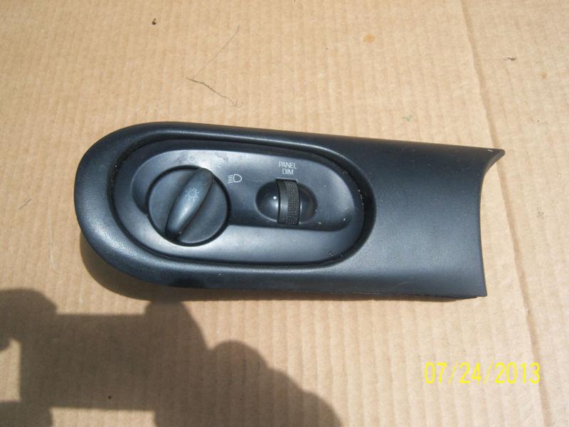 Buy 1996 Ford Taurus headlight switch in Osseo, Wisconsin, US, for US 7.99
