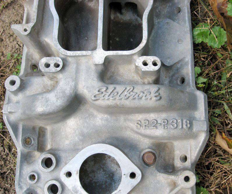 Buy Vintage Edelbrock SP2P Mopar 318 Aluminum Intake Manifold * Fuel